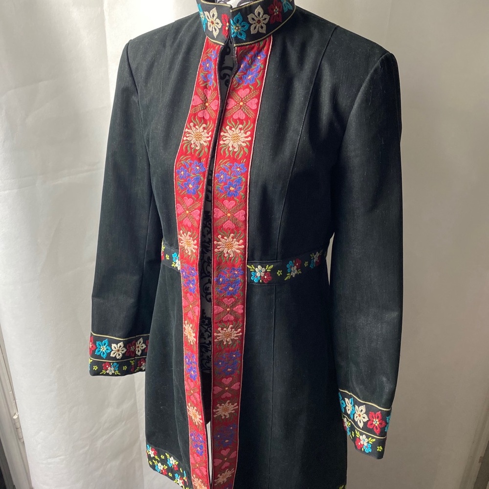 NANETTE LAPORE ribbon detailed jacket.